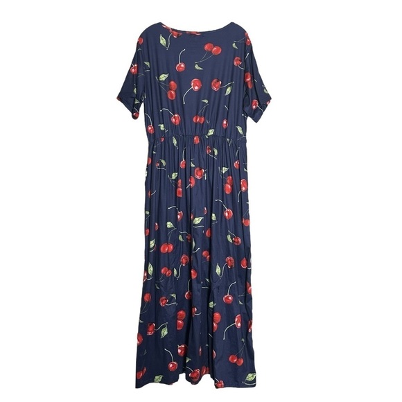Boutique Cherry Print 2X Stretchy Comfy Maxi Dress NWOT With Pockets - Picture 2 of 9